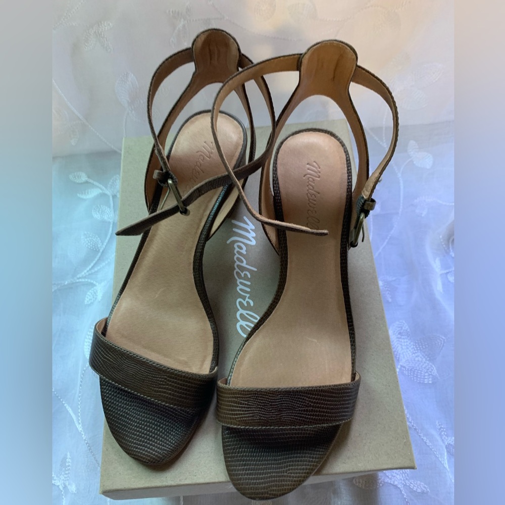 Madewell Women’s The Alice Safari Khaki SimpleMid Heel Open Toe Sandal Size 8.5